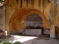 vieille fontaine
